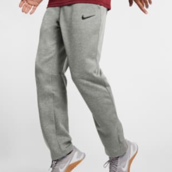 nike therma fleece sweatpants